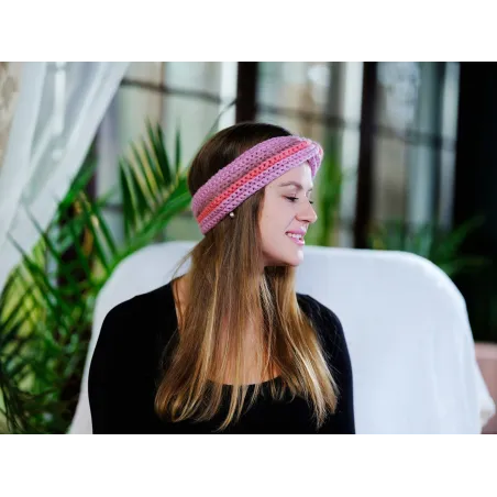 Opaska szydełkowa - różowa z paskiem