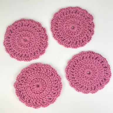 Ręcznie robione szydełkowe podkładki kolor różowy - zestaw 4 szt.