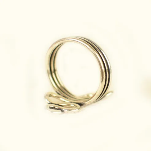 Pierścionek rozmiar 2,5cm.